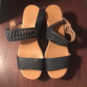 Tommy Hilfiger platform shoes